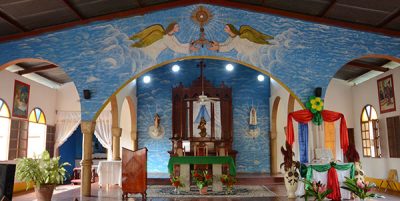 Altar Mayor de Iglesia Católica cardenas_fiestasp_gal1