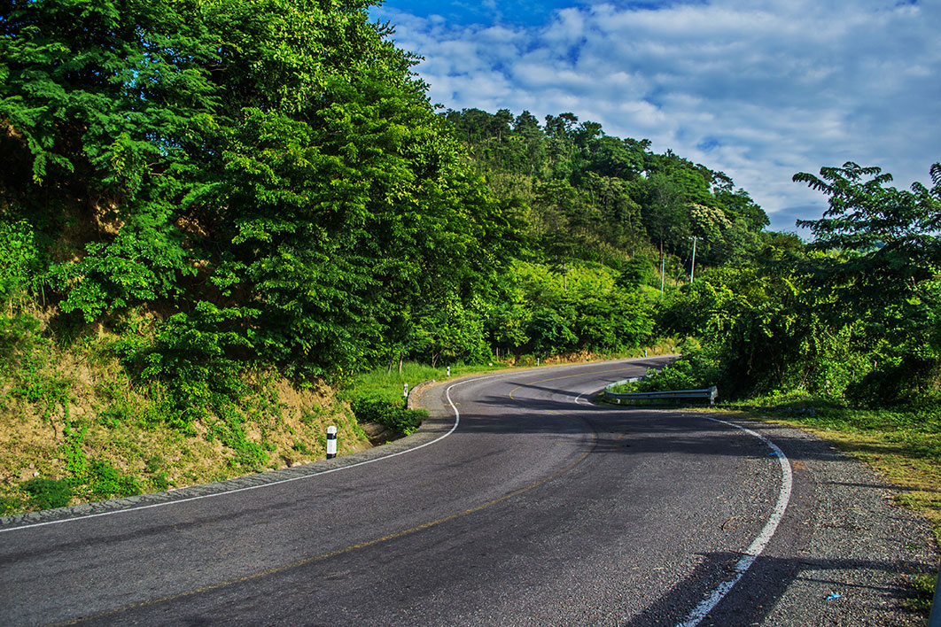 Carretera a Santo Tomás del Norte