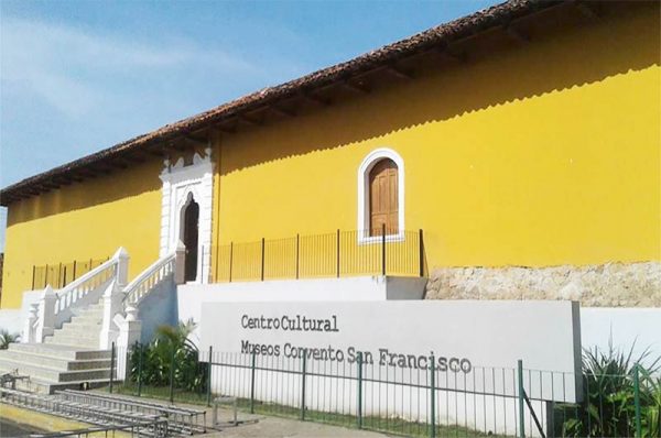 Centro_Cultural_Museo_Convento_San_Francisco