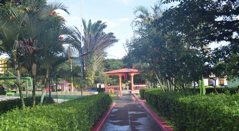 Parque-central-Urania-Zelaya