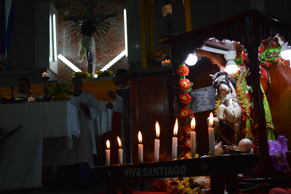 Santiago visita Señor de Esquipulas