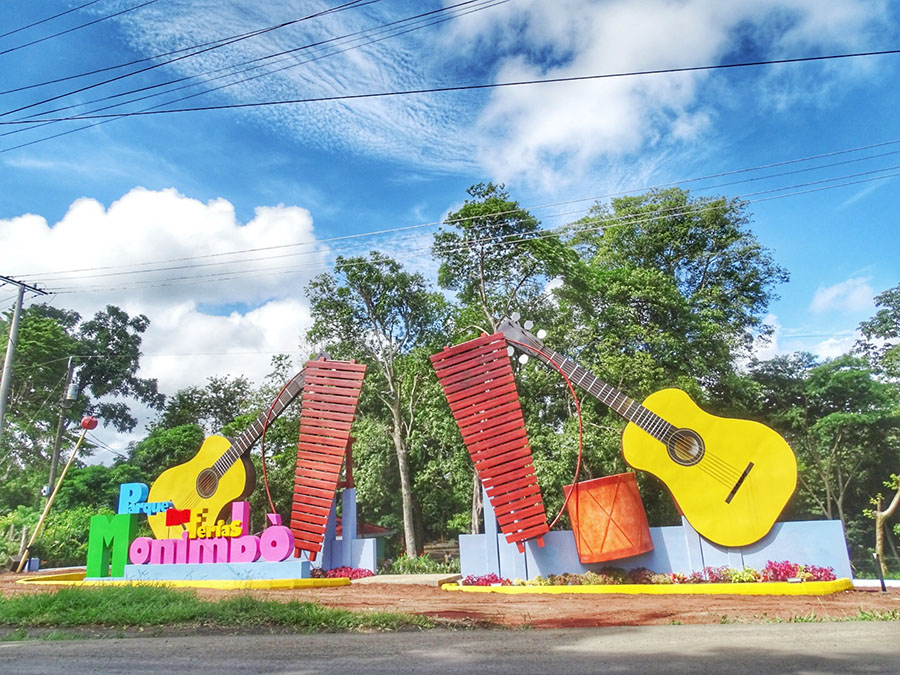 PARQUE DE FERIAS MONIMBO (5)
