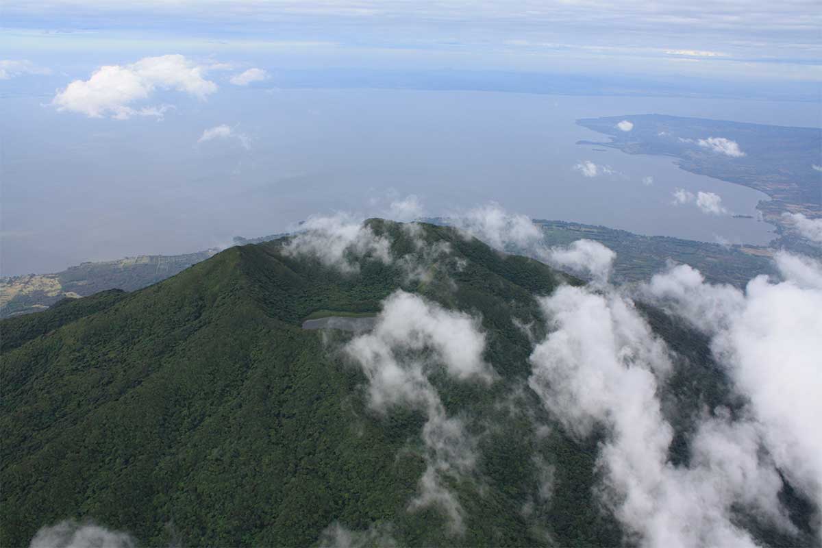 Volcán-maderas