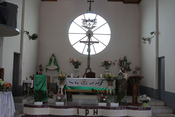 Altar Santuario del Señor de los Milagros