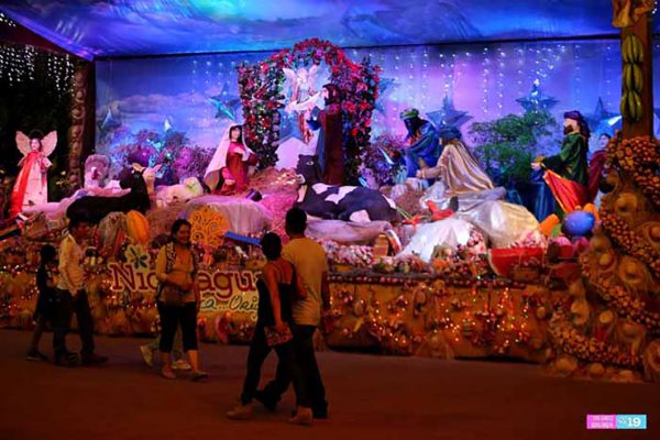 Altar at the Birth of the Child Jesus managua_fiestasp2