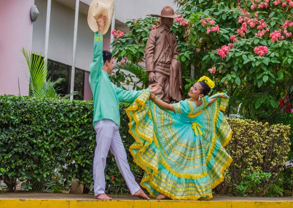 Song Pinolero dance group _ciudadsandino_cultura_gal3