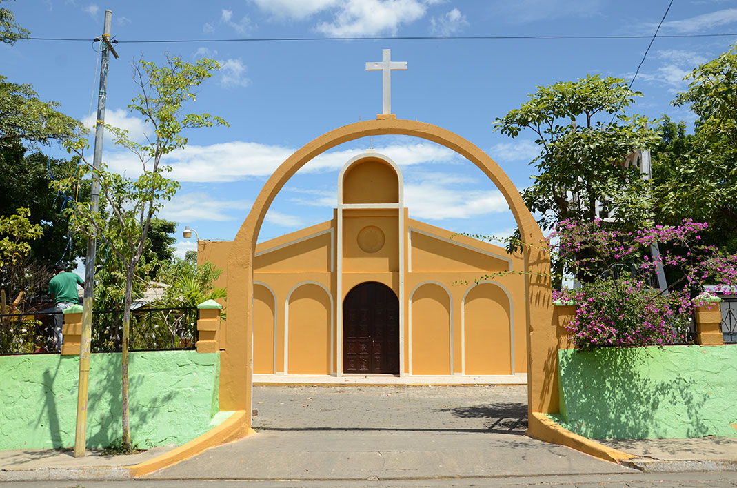 Our Lady of Mercy Church _mateare_arquitectura3