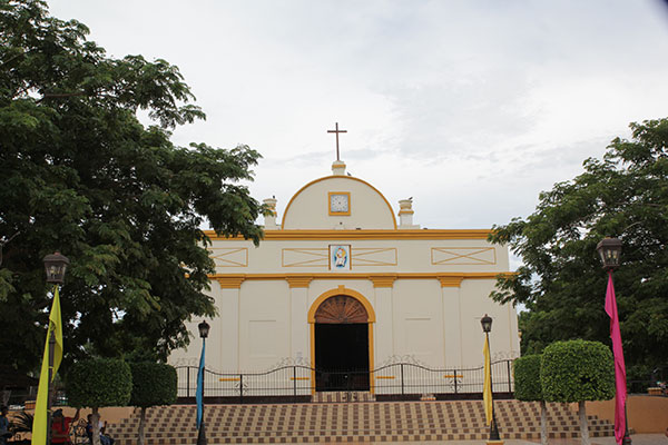 Iglesia Parroquial Santiago Apóstol_nagarote_arquitectura_gal5