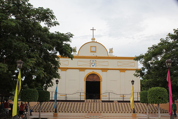 Iglesia Parroquial Santiago Apóstol_nagarote_arquitectura_gal7