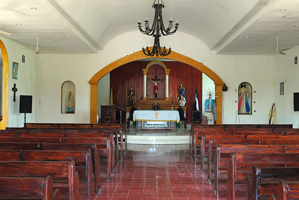 Interior de Parroquia San Francisco De Paula _sanfrancisco_arquitectura_gal5