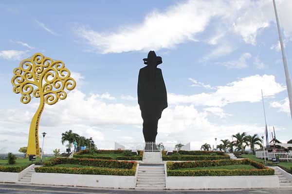 Loma de Tiscapa Historical Park_managua_arquitectura_gal3