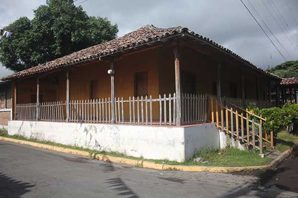 Traditional houses _altagracia_arquitectura_gal8