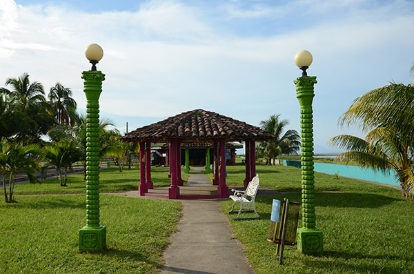 Malecon cardenas_arquitectura_gal6