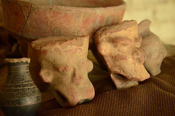 Prähispanisches Kunsthandwerk tola_cultura_1