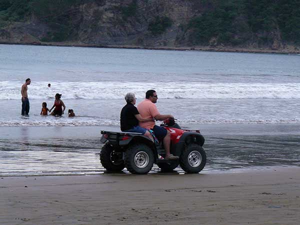 Recreación en la costa de San Juan del Sur_sanjuandelsur_cultura_gal2