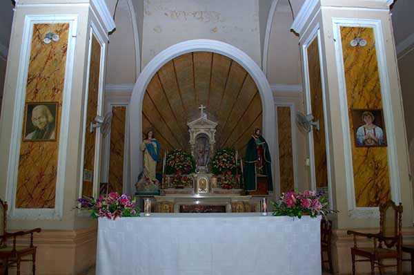 Altar de Parroquia de San Marcos sanmarcos_arquitectura_gal1