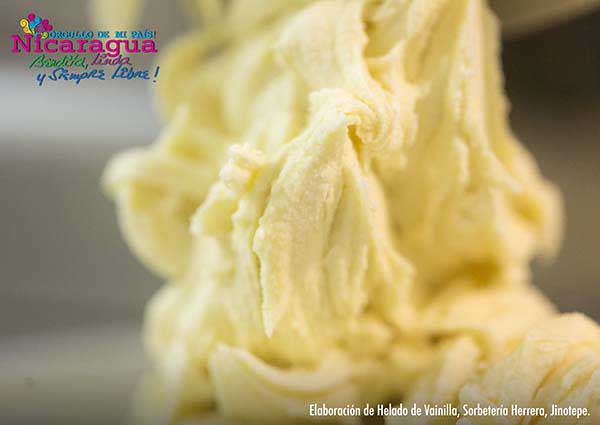 Elaboración de helado de vainilla_jinotepe_gastronomia_gal2