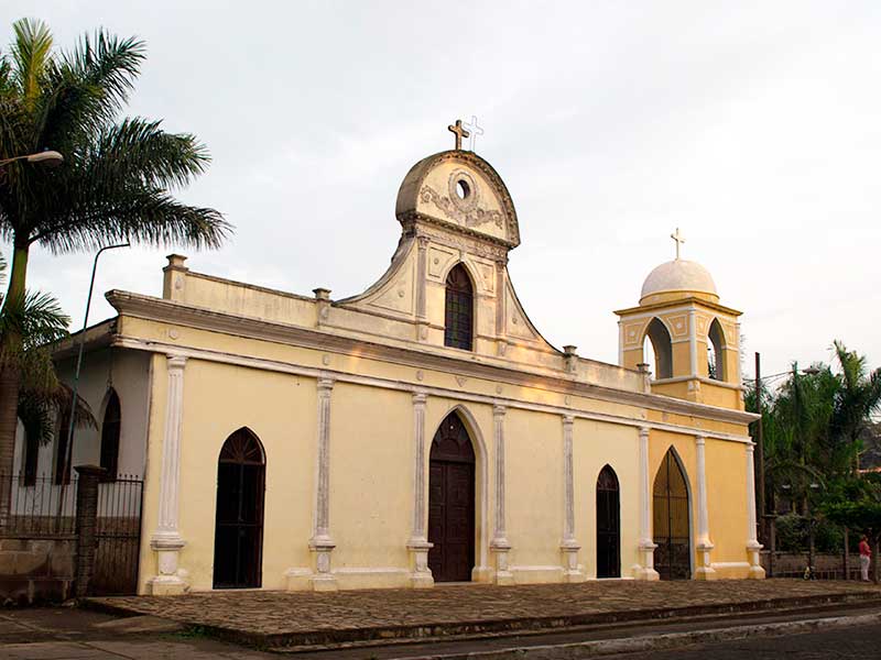 Church-Parish-Our-Lady-of-Dolores_dolores_arquitectura2