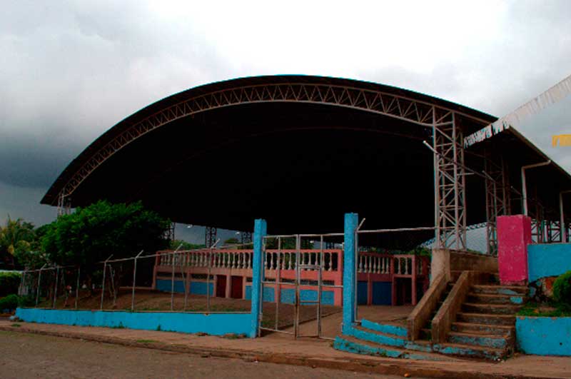 Polideportivo-Augusto-C.-Sandino-rosario_polideportivo