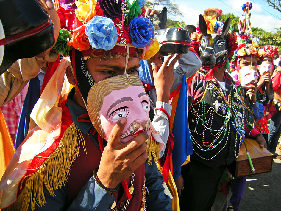 Rappresentanza di El Güegüense_diriamba_cultura4