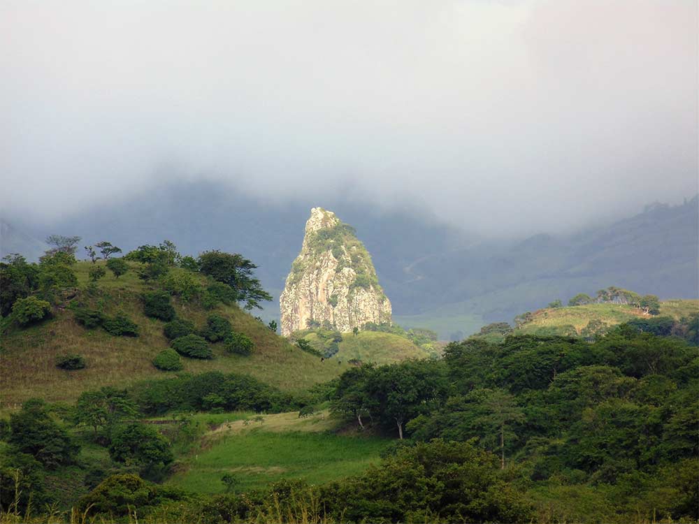 Piedra-de-Cuapa...