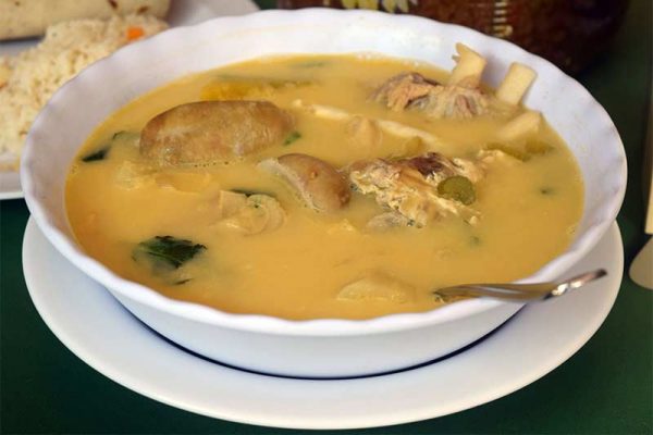 Sopa-de-Huevo-de-Toro