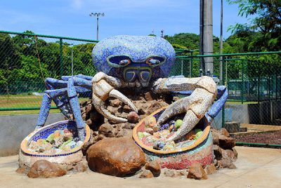 Monumento al cangrejo azul cornisland_arquitectura_gal1