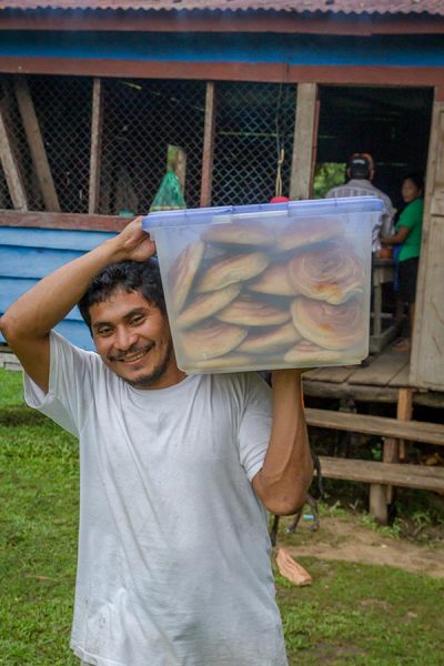 Pan de Coco, comunidad Karawala _desembocadura-cultura3