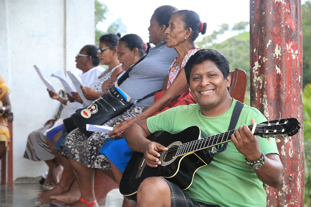 Miembros de la iglesia morava_bonanza_cultura2