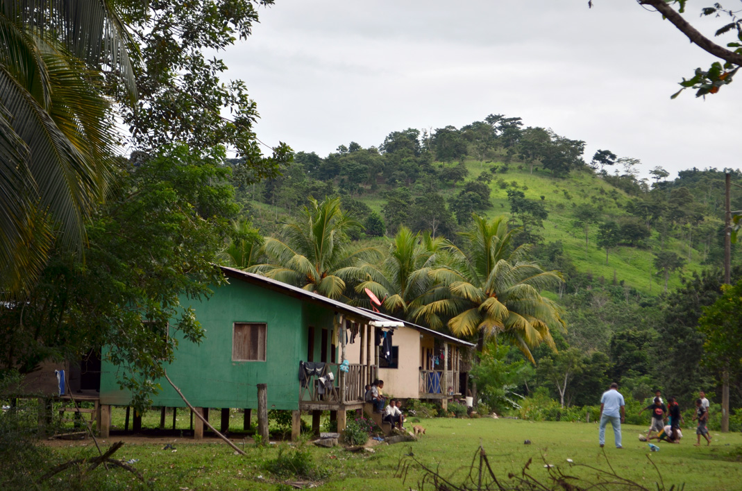 Indigenous community Fruta de Pan