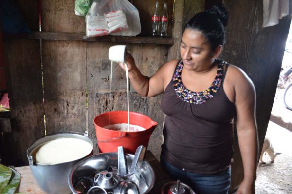 Venta-de-crema-para-degustar-güirilas