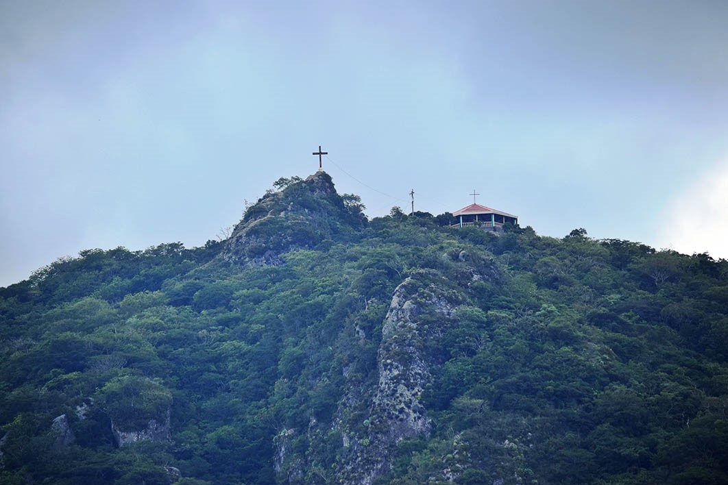 交叉 jinotega-1 的惩罚