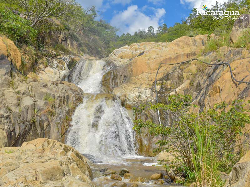 CAMP-IN-LAS-PILITAS-MOZONTE-2
